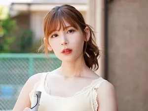 Hội chị em dâm đãng vắt kiệt tinh trùng của thanh niên trẻ